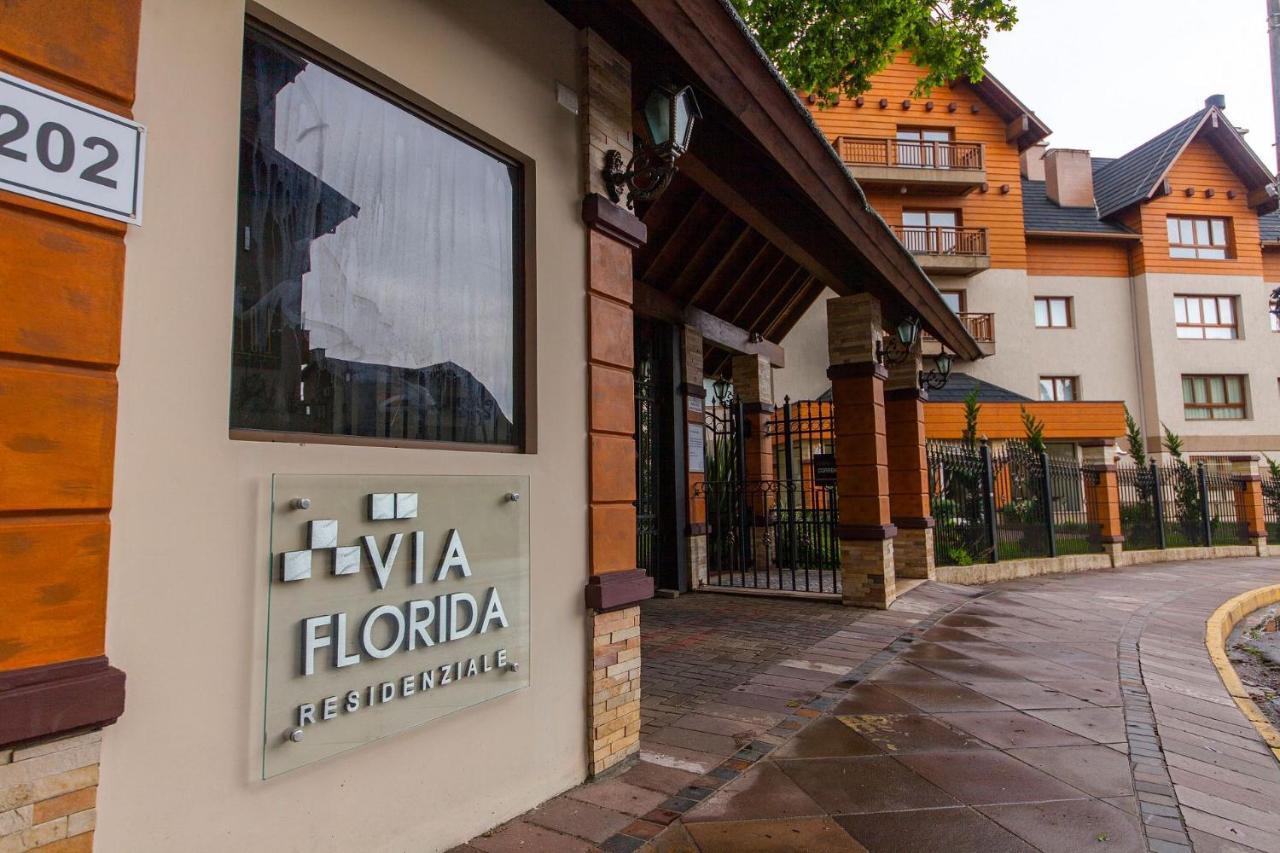 600 Metros, Rua Coberta - Centro Via Florida Apartment Gramado Bagian luar foto